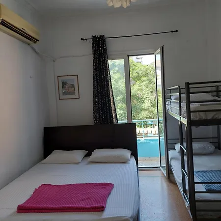 For Big Group Mesokhórion